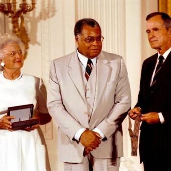 President and Mrs Bush present the Medal of Arts to actor James Earl Jones