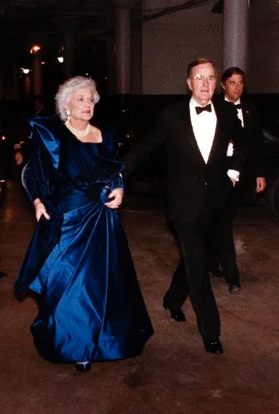 President and Mrs. Bush on their way to attend an Inaugural Ball