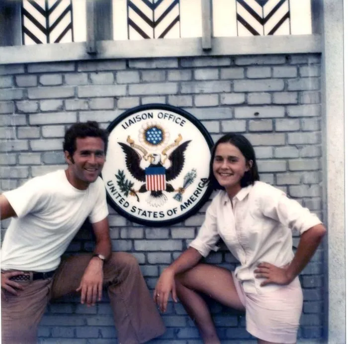 George W. and Doro Visit the Liaison Office in China