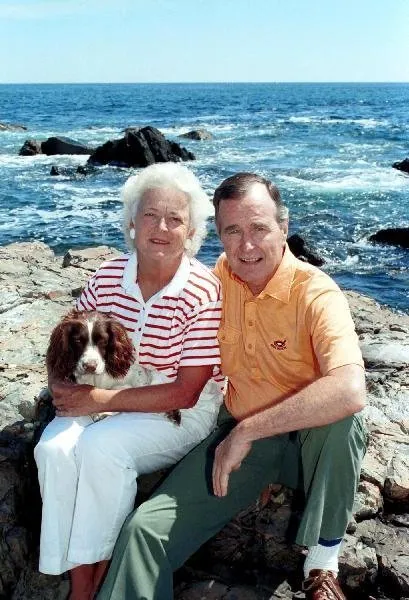 President and Mrs Bush on the rocks at Walker's Point