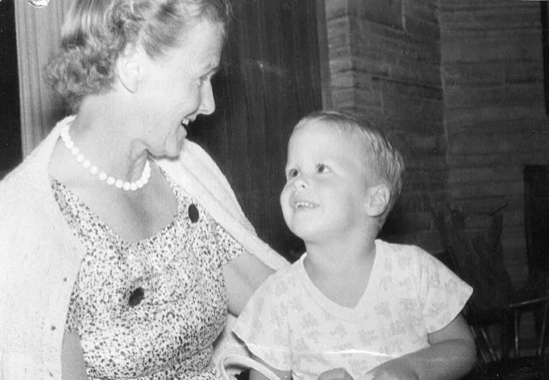 Jeb Bush with Dorothy Walker Bush on her way to San Francisco and the 1956 Republican Convention