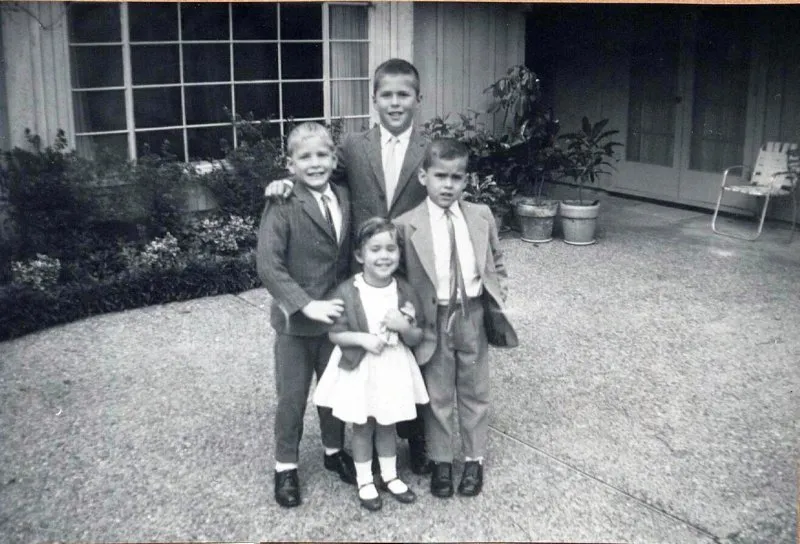 Neil, Jeb, Marvin, and Doro