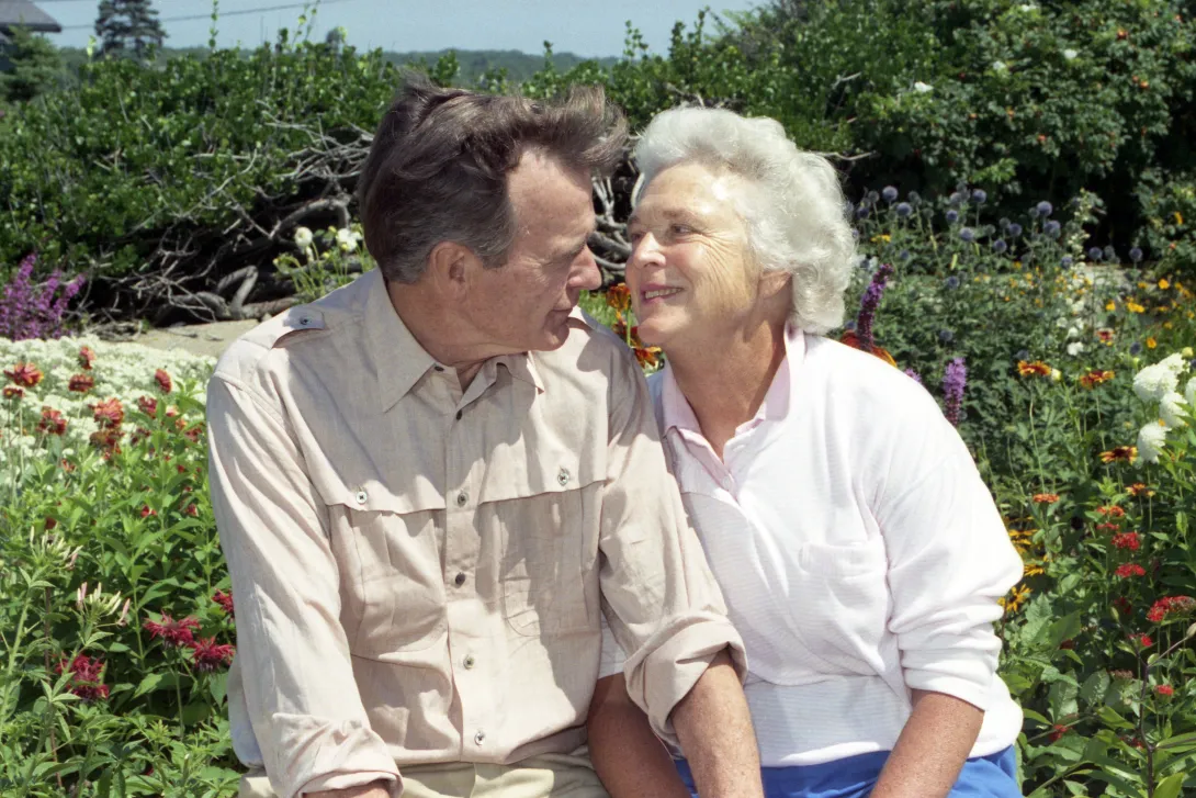 Vice President and Mrs. Bush at Walker's Point, Kennebunkport, Maine