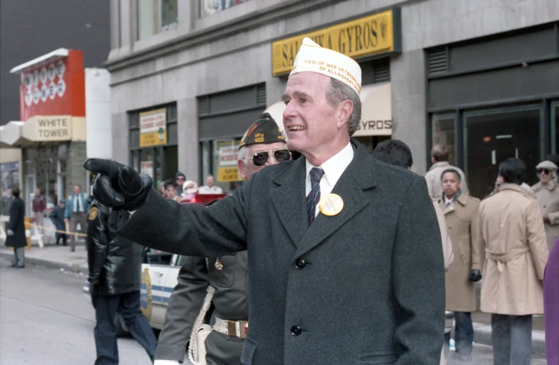 Vice President and Mrs. Bush participate in a Veterans Day parade in Pittsburgh, PA