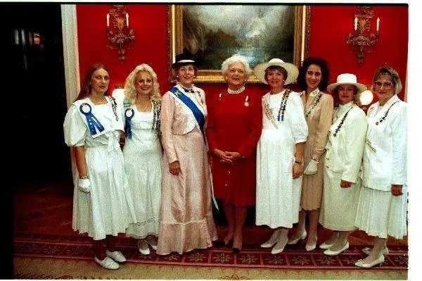 Mrs. Bush remarks at tea