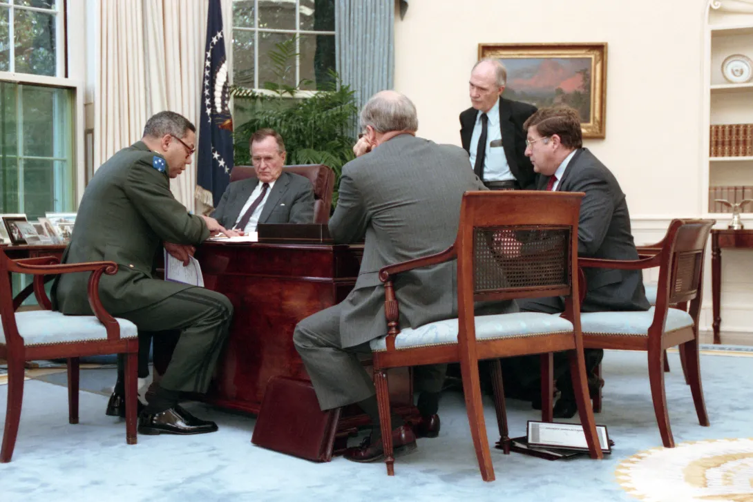 President Bush meets with Colin Powell, Dick Cheney, John Sununu, and Brent Scowcroft in the Oval Office