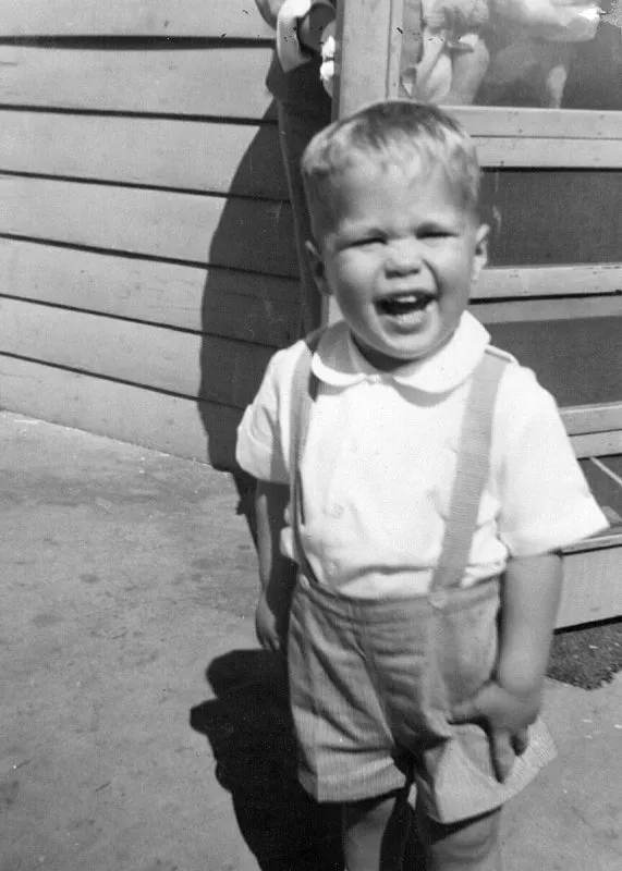 Jeb Bush, Easter 1955