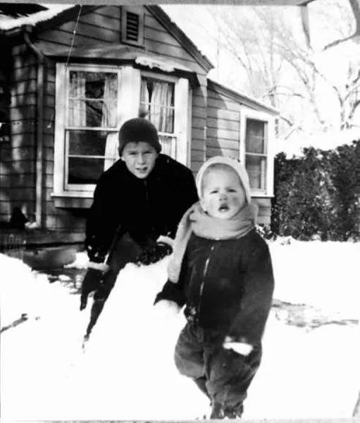 George W. and Jeb Play in the Snow