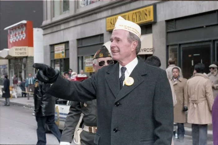 Vice President and Mrs. Bush participate in a Veterans Day parade in Pittsburgh, PA