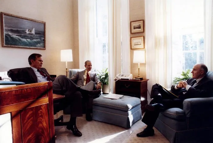 President Bush meets with Secretary Baker and General Scowcroft prior to Baker's trip to Paris and Geneva