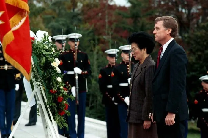 Vice President Dan Quayle and President Corizon Aquino of the Phillippines participate in the Veterans' Day Service at Arlington National Cemetery