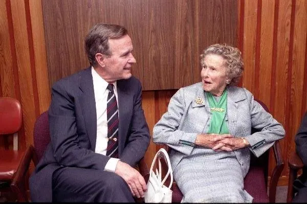 Vice President George Bush meets with his mother, Mrs. Dorothy Walker Bush, while campaigning in Miami, Florida
