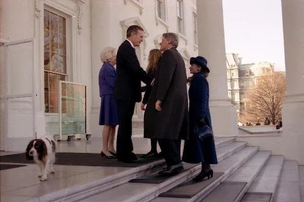 President Bush shakes hands with President Elect Clinton on the steps of the White House
