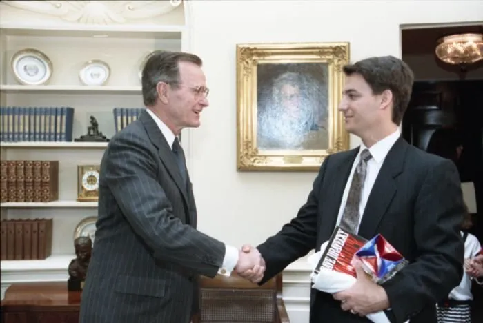 President Bush meets with Dave Dravecky and his family