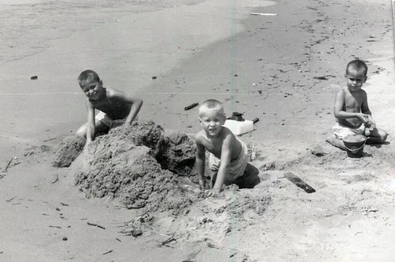 Jeb, Neil and Marvin Bush at the Beach in Kennebunkport, Maine