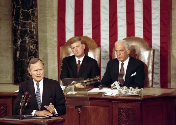 President Bush delivers an address to a joint session of Congress regarding, Iran, Iraq, and the federal budget