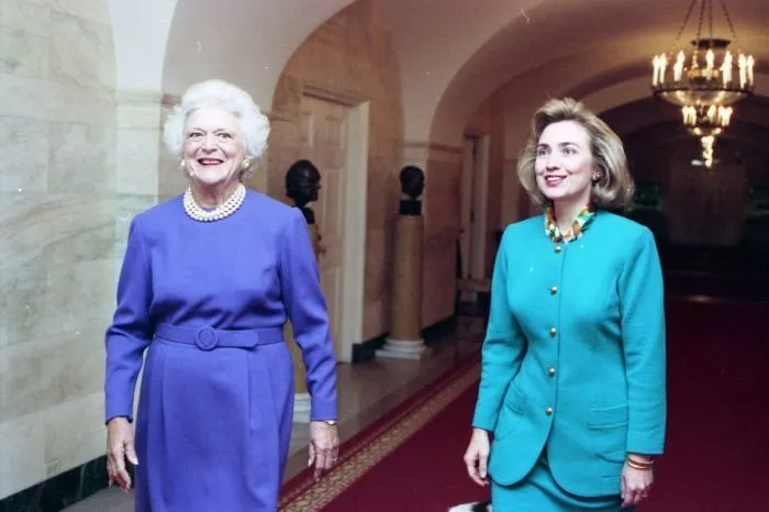 Mrs Bush hosts Hillary Clinton at the White House after the election