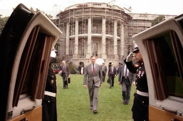 President Bush boards Marine One