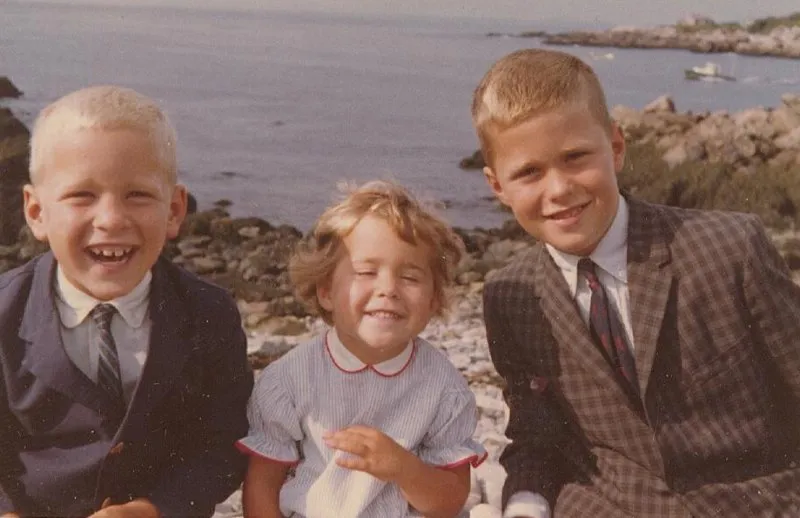 Neil, Doro, and Jeb at Kennebunkport