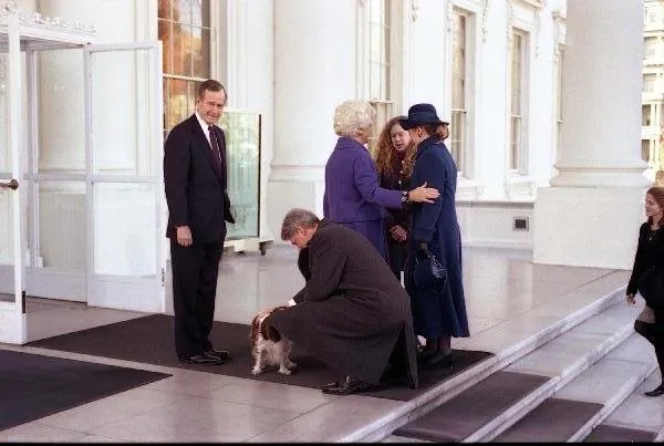 President Bush and Barbara Bush greet President Elect, Mrs Clinton, and their Daughter Chelsea
