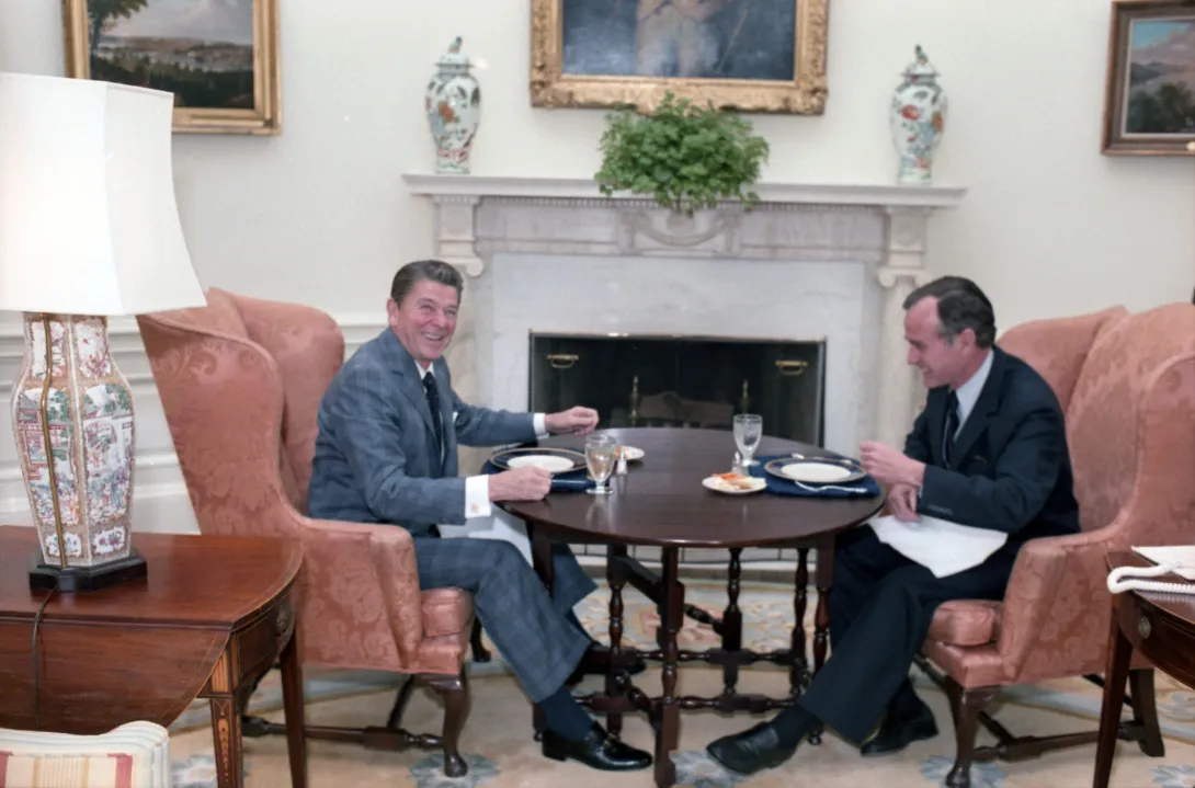 Vice President has lunch with President Reagan in the Oval Office