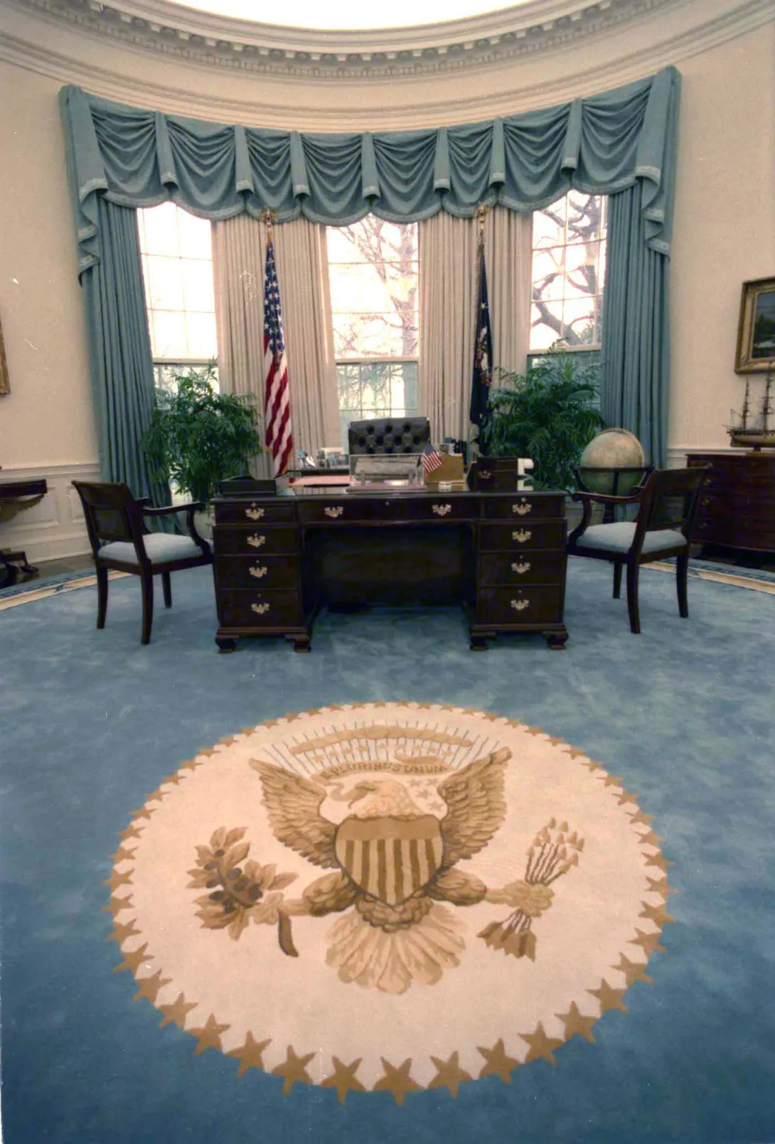 Oval Office during the Bush Administration