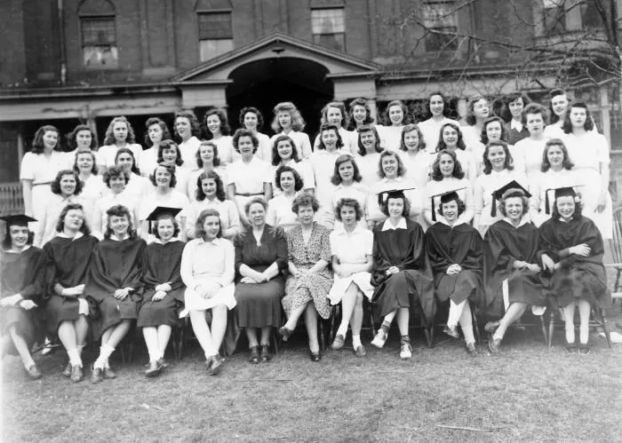 Barbara Pierce with her Tyler House Classmates at Smith College