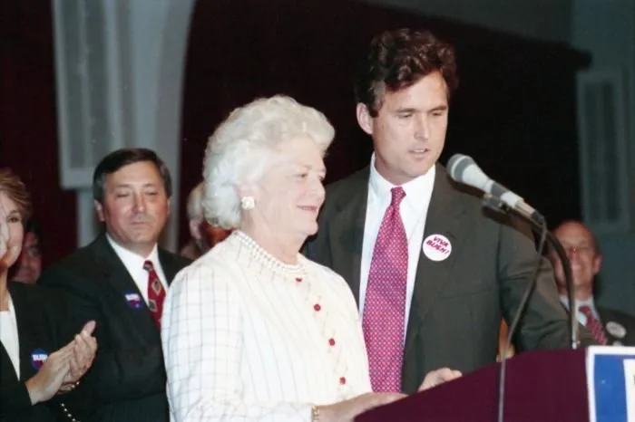 Marvin Bush introduces his mother at an Ask Barbara Bush Q&A Session in Stamford, Ct