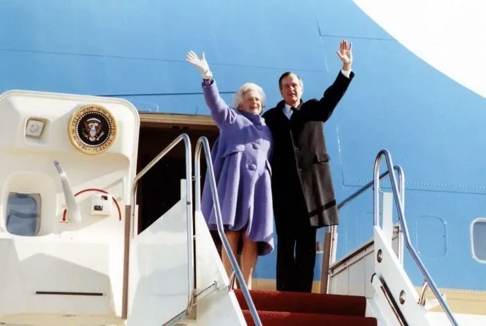 Former President President Bush and Barbara Bush arrive in Houston following Inauguration Ceremony