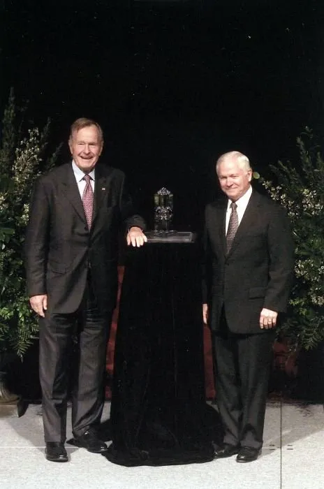 George Bush Presents the Bush Award for Excellence in Public Service to Robert Gates