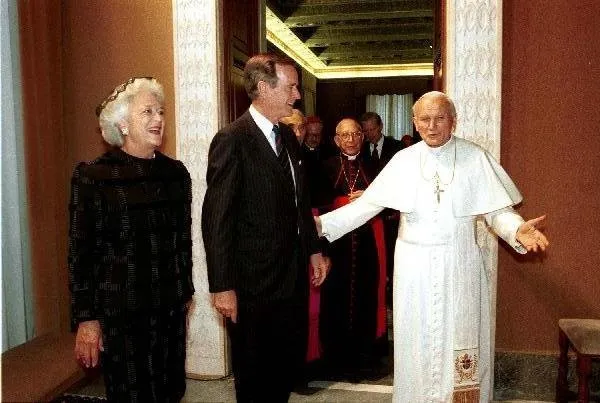 President and Mrs Bush with Pope John Paul II