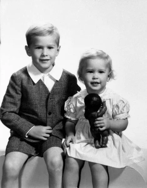 Portrait of George W. and Robin