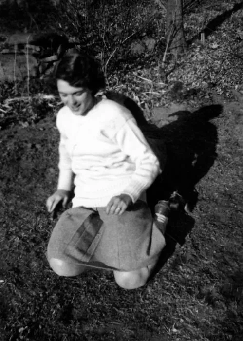 Barbara Pierce, Age 17